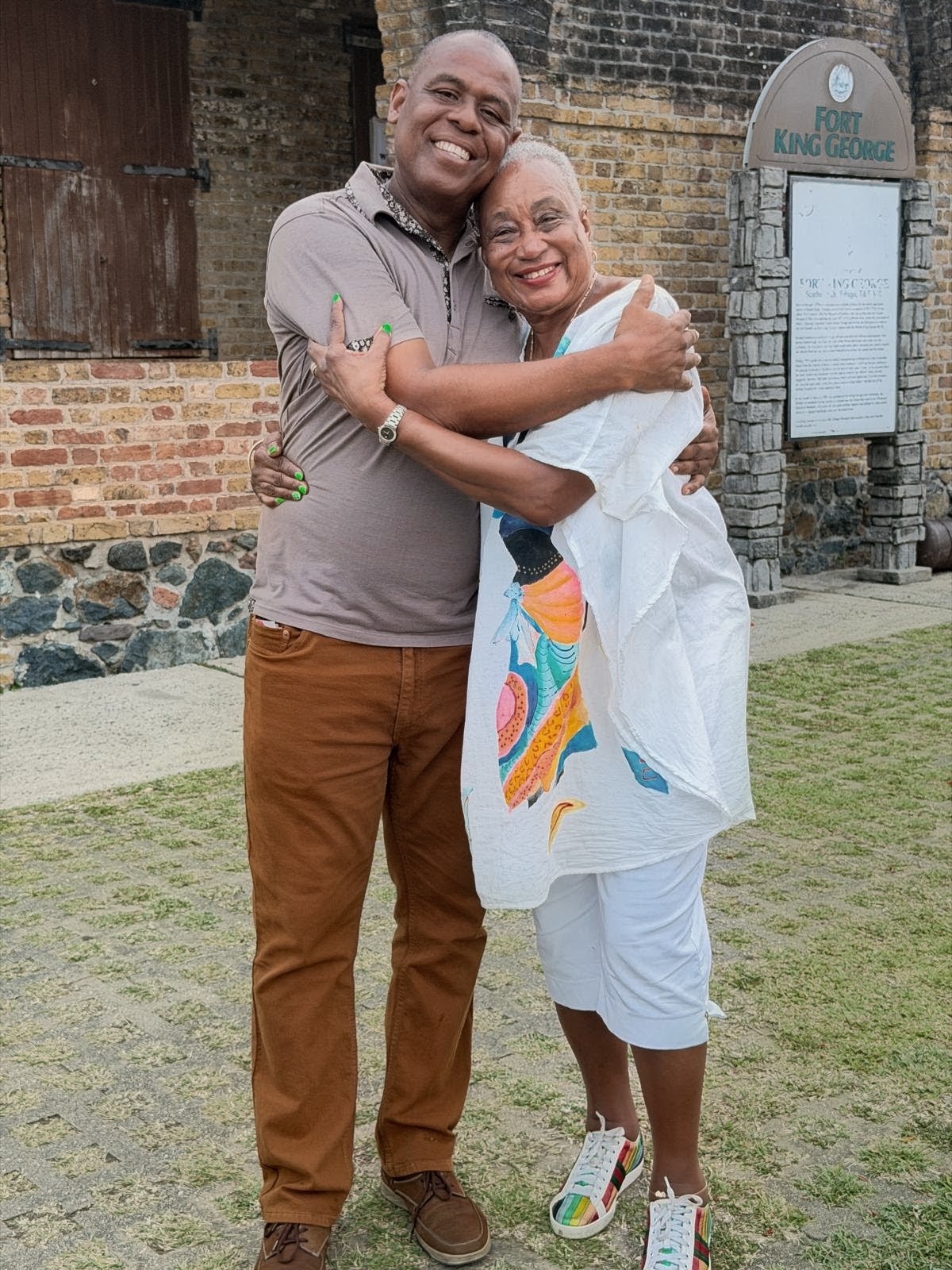An embrace at Fort King George